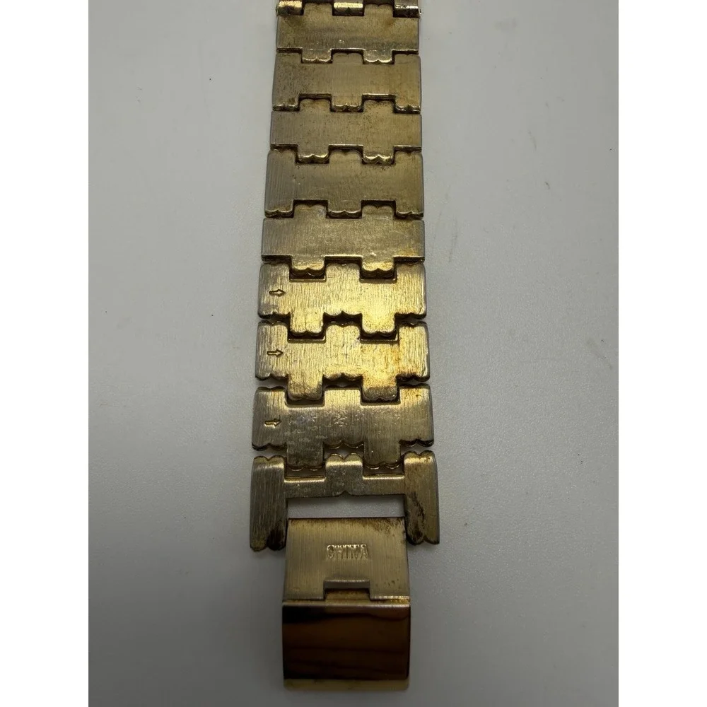 Embassy MBS518 New Battery‎ Mens Tank Watch 27MM 7.75